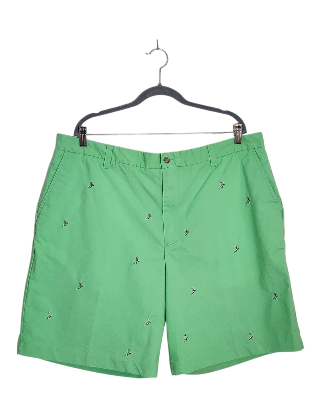 Izod Green Golf Tee Embroidered Shorts Size 42